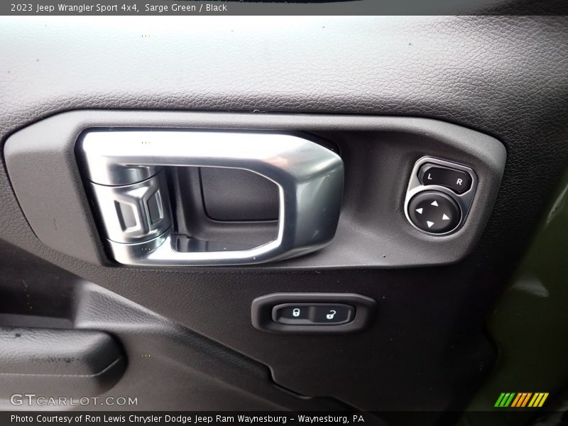Door Panel of 2023 Wrangler Sport 4x4