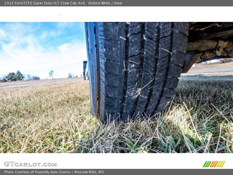 Oxford White / Steel 2013 Ford F250 Super Duty XLT Crew Cab 4x4