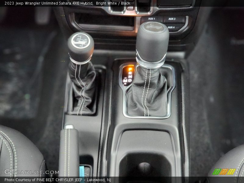  2023 Wrangler Unlimited Sahara 4XE Hybrid 8 Speed Automatic Shifter