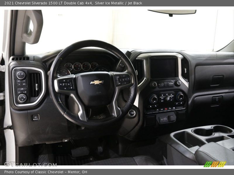 Dashboard of 2021 Silverado 1500 LT Double Cab 4x4