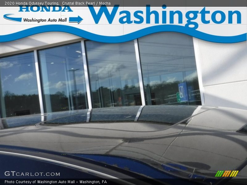 Crystal Black Pearl / Mocha 2020 Honda Odyssey Touring