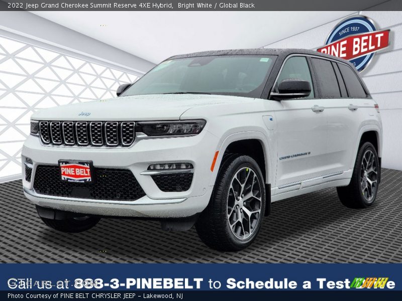 Bright White / Global Black 2022 Jeep Grand Cherokee Summit Reserve 4XE Hybrid