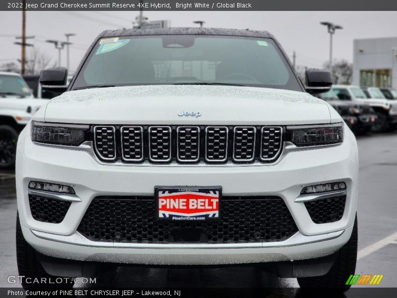 Bright White / Global Black 2022 Jeep Grand Cherokee Summit Reserve 4XE Hybrid