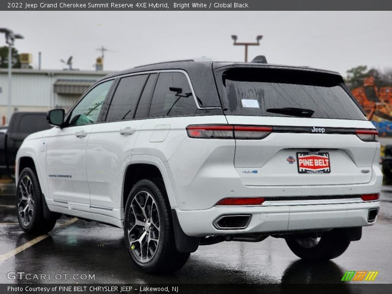 Bright White / Global Black 2022 Jeep Grand Cherokee Summit Reserve 4XE Hybrid