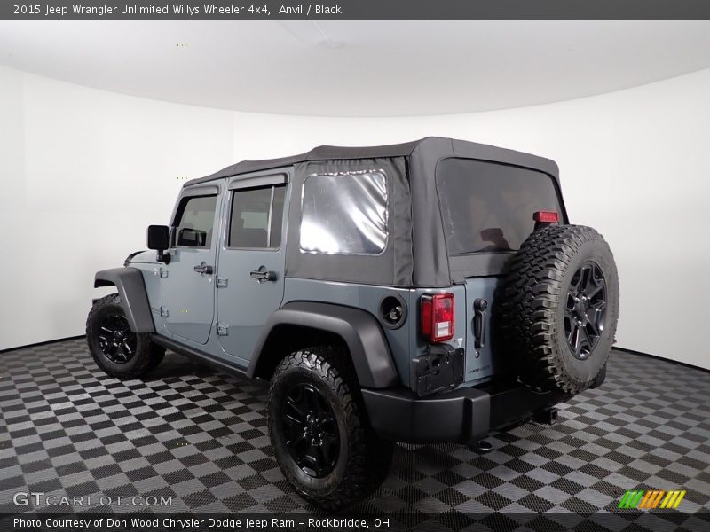 Anvil / Black 2015 Jeep Wrangler Unlimited Willys Wheeler 4x4