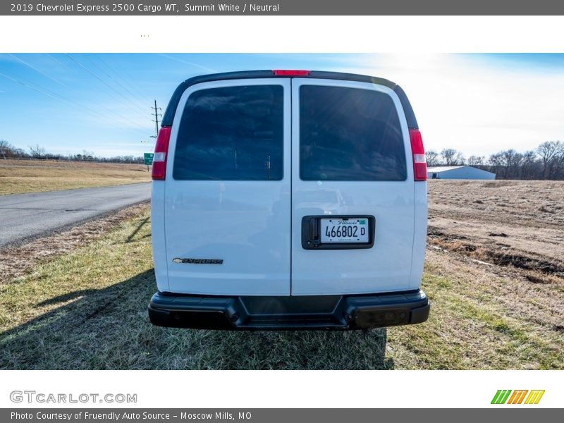 Summit White / Neutral 2019 Chevrolet Express 2500 Cargo WT