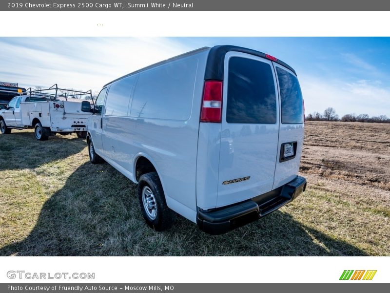 Summit White / Neutral 2019 Chevrolet Express 2500 Cargo WT