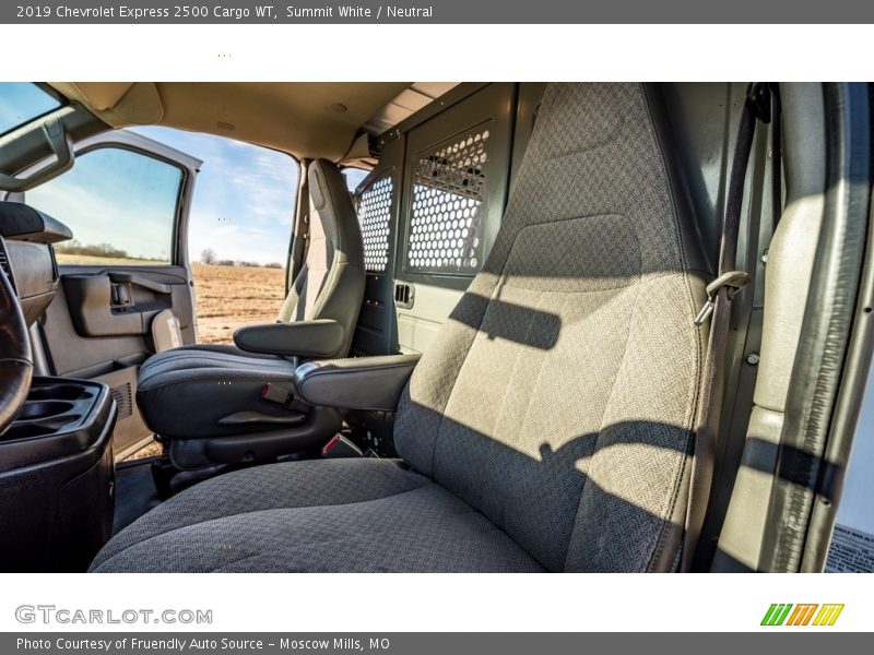 Summit White / Neutral 2019 Chevrolet Express 2500 Cargo WT
