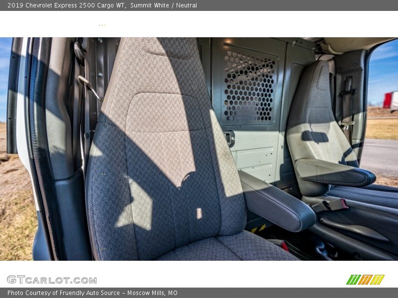 Summit White / Neutral 2019 Chevrolet Express 2500 Cargo WT