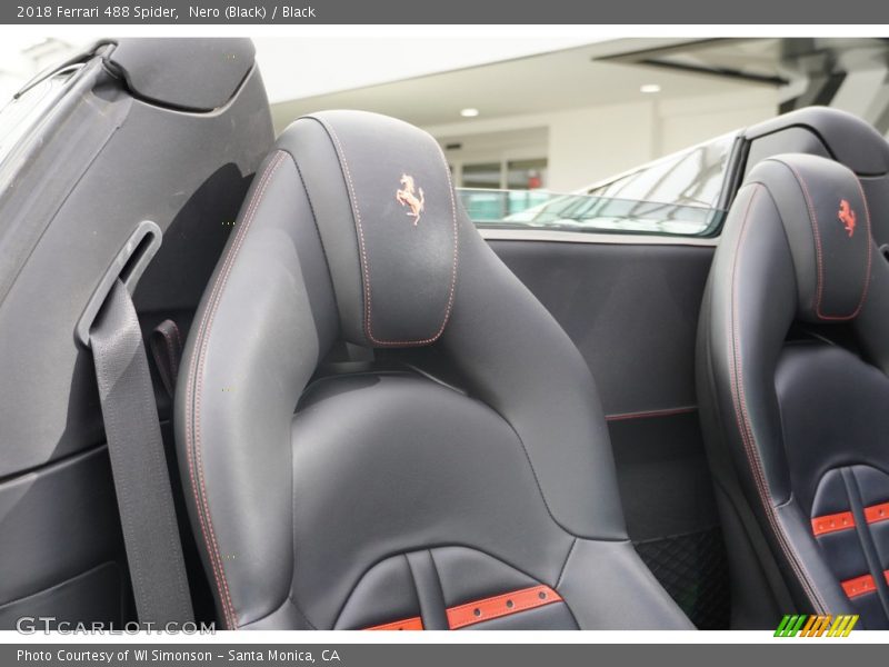 Nero (Black) / Black 2018 Ferrari 488 Spider