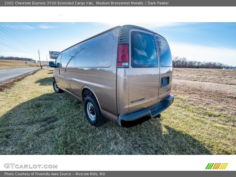 Medium Bronzemist Metallic / Dark Pewter 2002 Chevrolet Express 3500 Extended Cargo Van