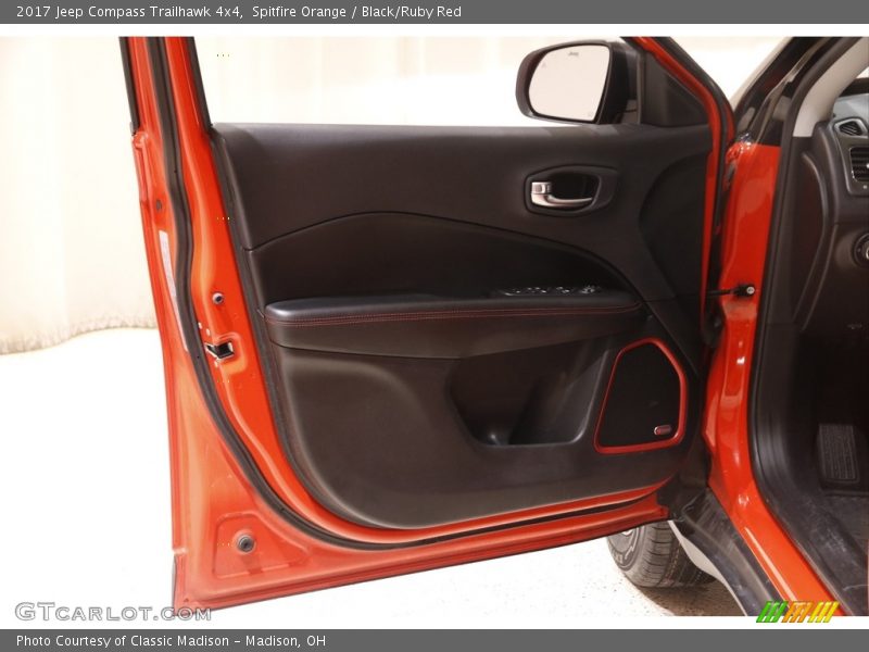 Spitfire Orange / Black/Ruby Red 2017 Jeep Compass Trailhawk 4x4