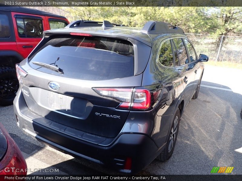 Magnetite Gray Metallic / Slate Black 2021 Subaru Outback 2.5i Premium