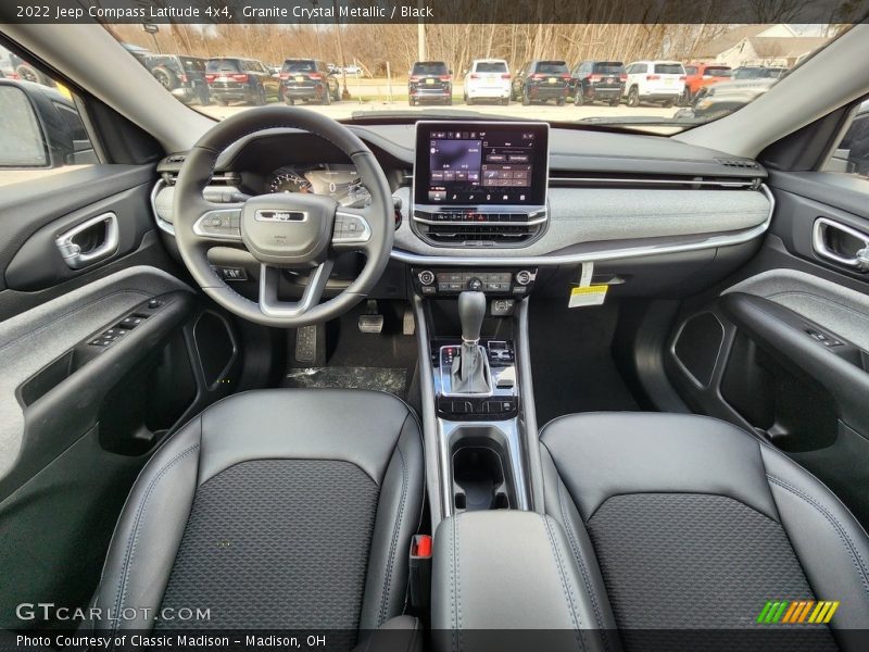 Granite Crystal Metallic / Black 2022 Jeep Compass Latitude 4x4