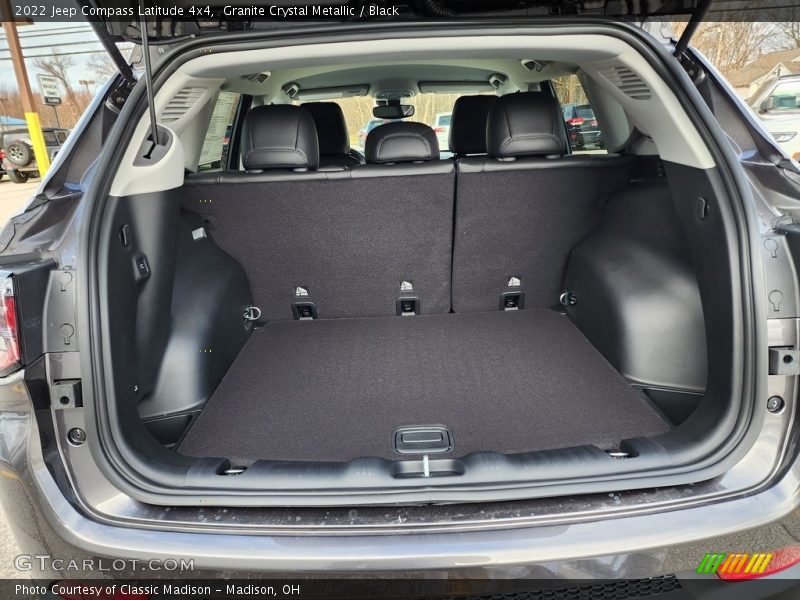 Granite Crystal Metallic / Black 2022 Jeep Compass Latitude 4x4