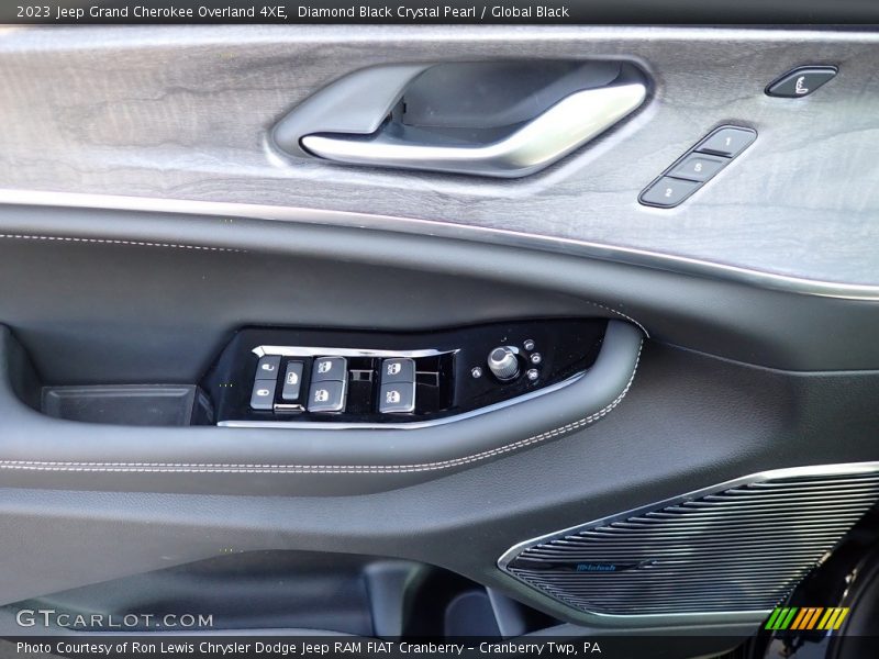 Door Panel of 2023 Grand Cherokee Overland 4XE