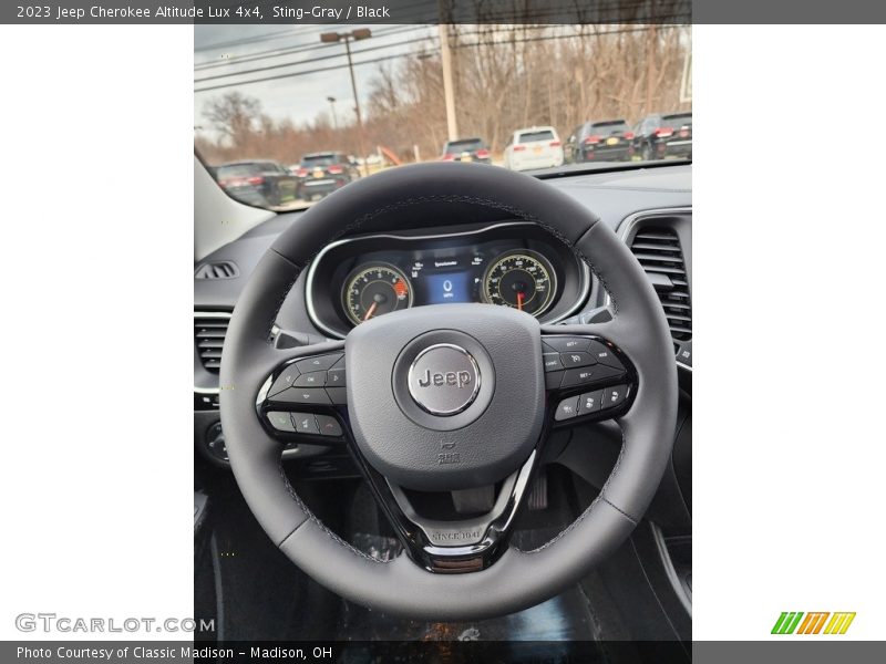  2023 Cherokee Altitude Lux 4x4 Steering Wheel