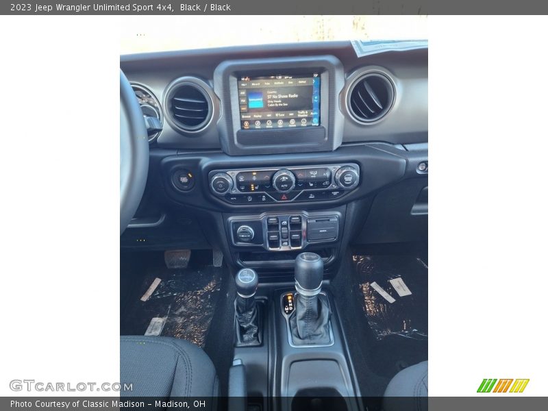 Black / Black 2023 Jeep Wrangler Unlimited Sport 4x4