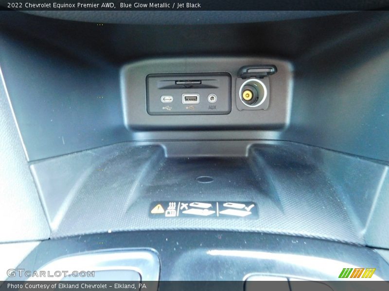 Blue Glow Metallic / Jet Black 2022 Chevrolet Equinox Premier AWD