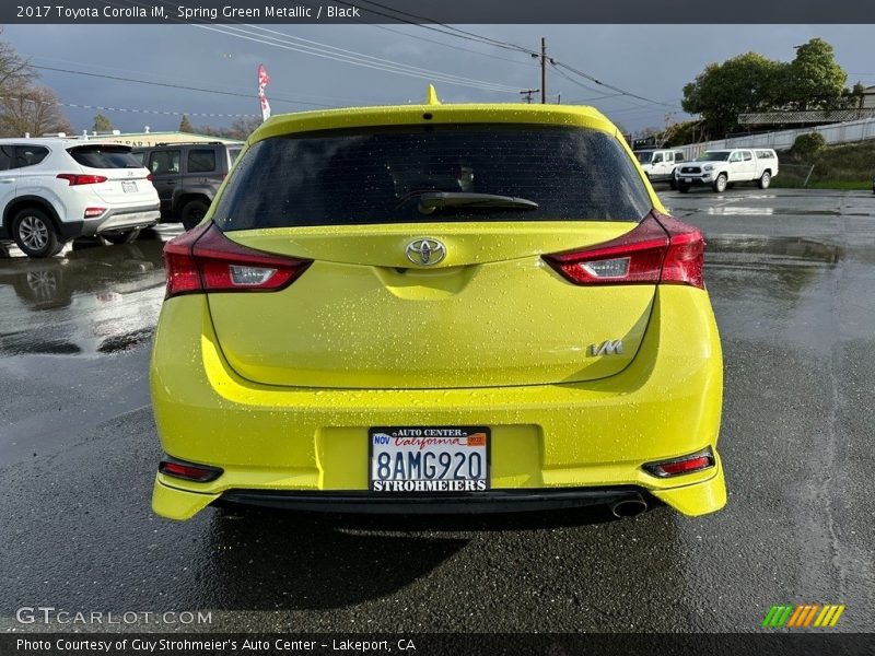 Spring Green Metallic / Black 2017 Toyota Corolla iM