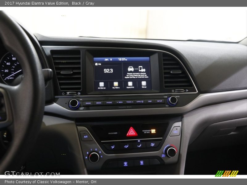 Black / Gray 2017 Hyundai Elantra Value Edition