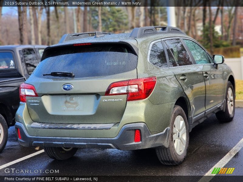 Wilderness Green Metallic / Warm Ivory 2019 Subaru Outback 2.5i Premium