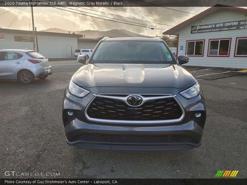 Magnetic Gray Metallic / Black 2020 Toyota Highlander XLE AWD