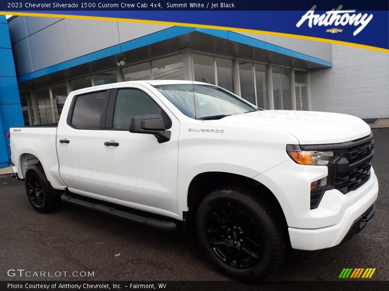 Summit White / Jet Black 2023 Chevrolet Silverado 1500 Custom Crew Cab 4x4