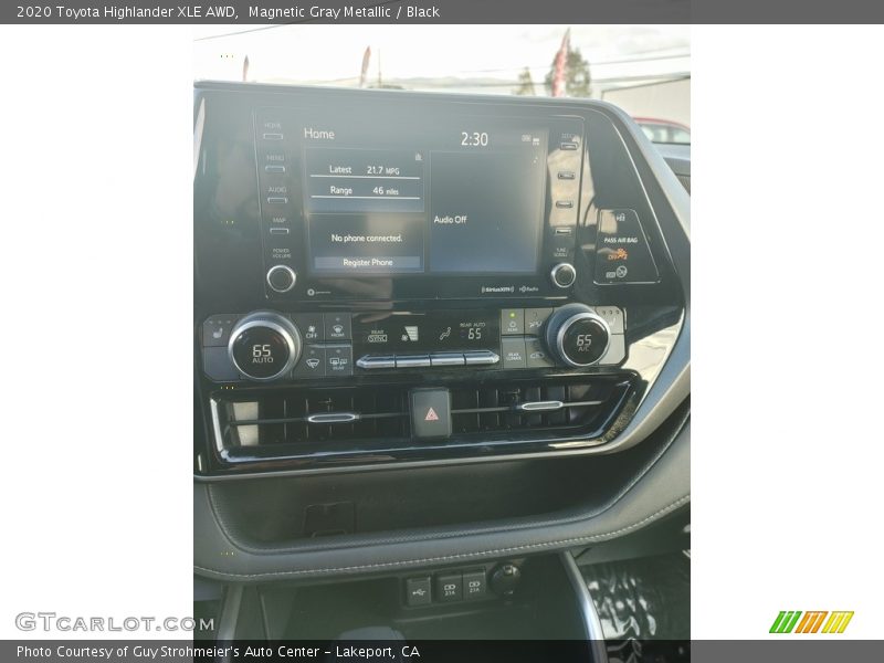 Magnetic Gray Metallic / Black 2020 Toyota Highlander XLE AWD
