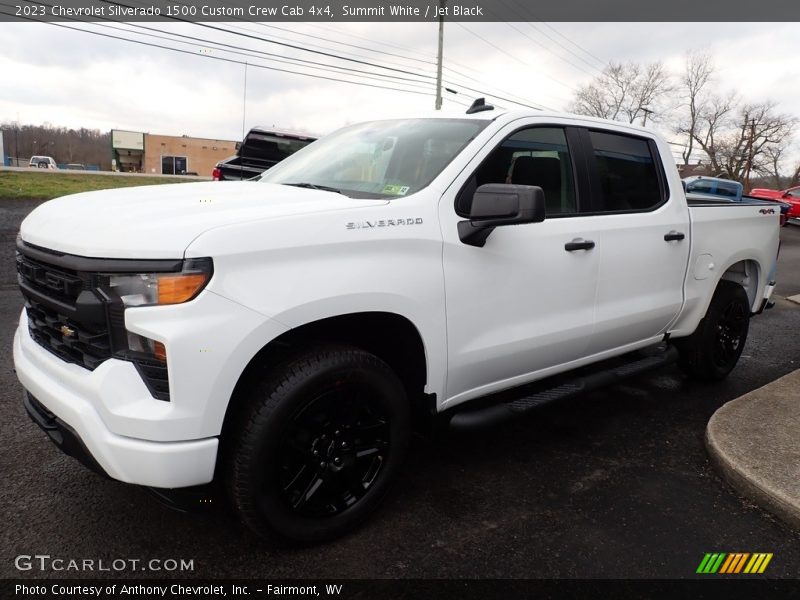 Summit White / Jet Black 2023 Chevrolet Silverado 1500 Custom Crew Cab 4x4