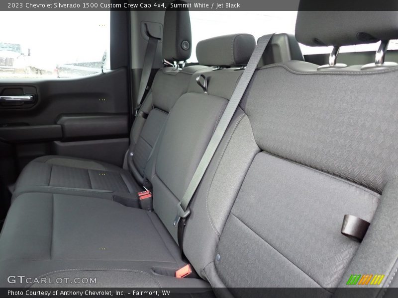 Summit White / Jet Black 2023 Chevrolet Silverado 1500 Custom Crew Cab 4x4