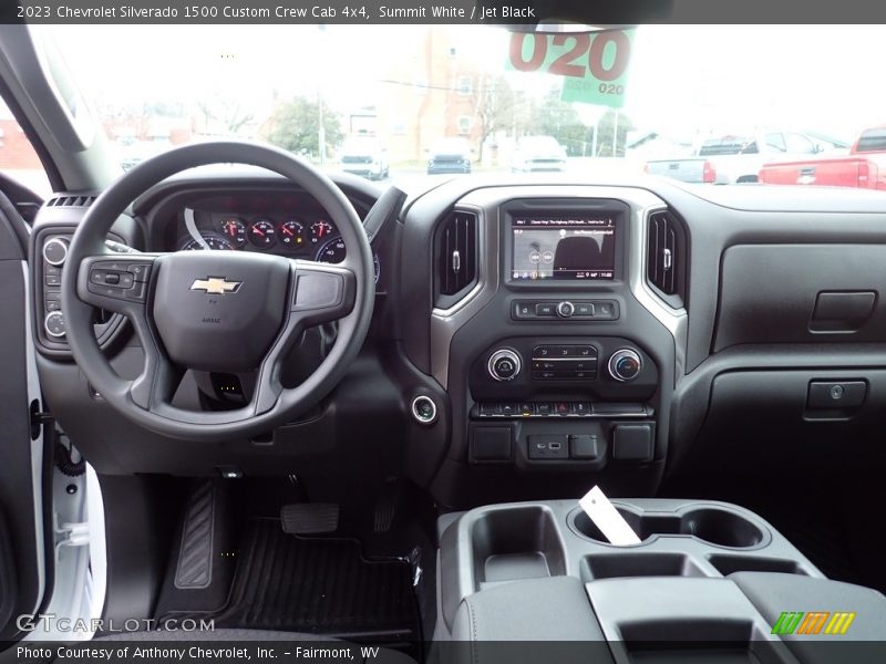Summit White / Jet Black 2023 Chevrolet Silverado 1500 Custom Crew Cab 4x4