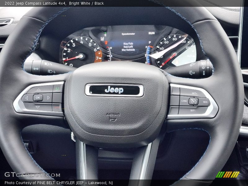 Bright White / Black 2022 Jeep Compass Latitude 4x4