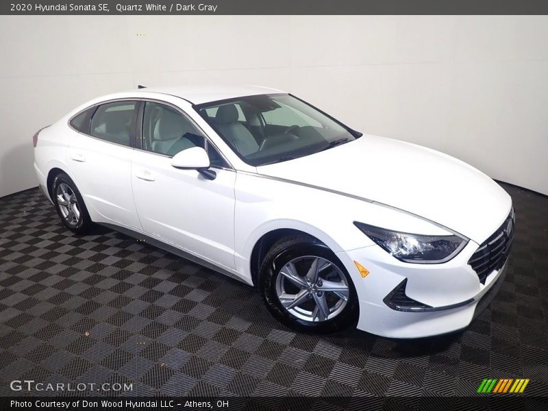 Quartz White / Dark Gray 2020 Hyundai Sonata SE