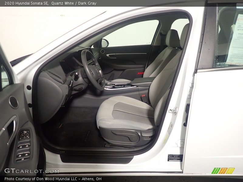 Quartz White / Dark Gray 2020 Hyundai Sonata SE