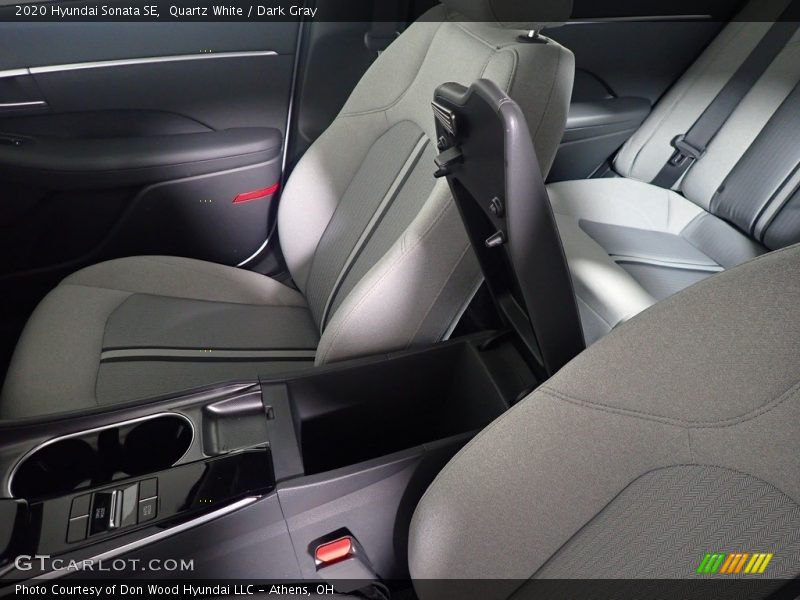 Quartz White / Dark Gray 2020 Hyundai Sonata SE