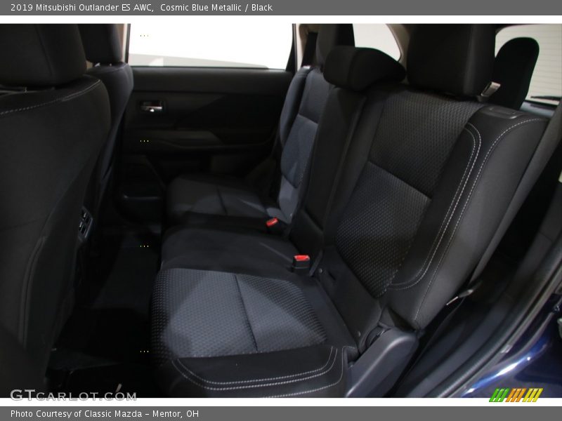 Cosmic Blue Metallic / Black 2019 Mitsubishi Outlander ES AWC