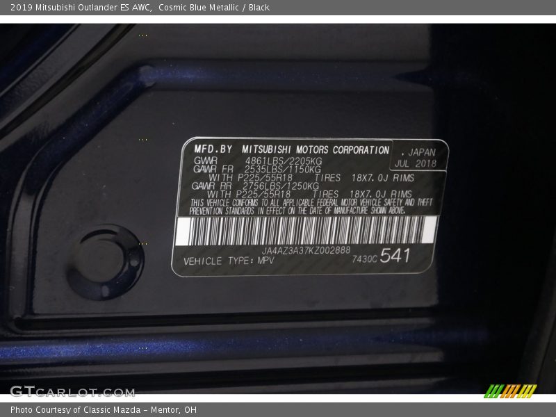 Cosmic Blue Metallic / Black 2019 Mitsubishi Outlander ES AWC