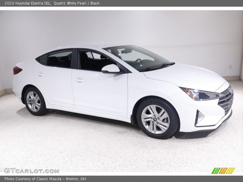 Quartz White Pearl / Black 2020 Hyundai Elantra SEL