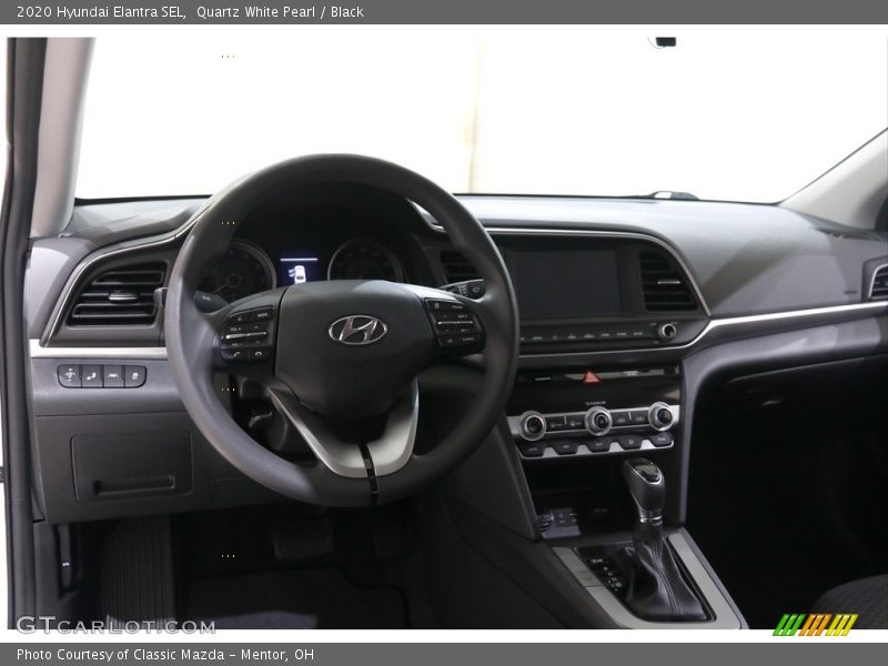 Quartz White Pearl / Black 2020 Hyundai Elantra SEL