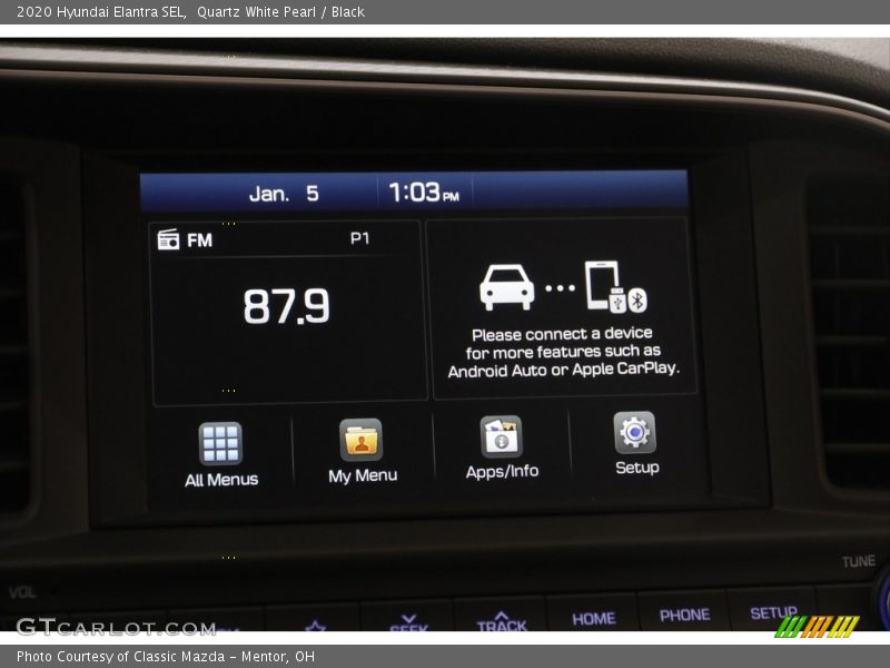 Quartz White Pearl / Black 2020 Hyundai Elantra SEL