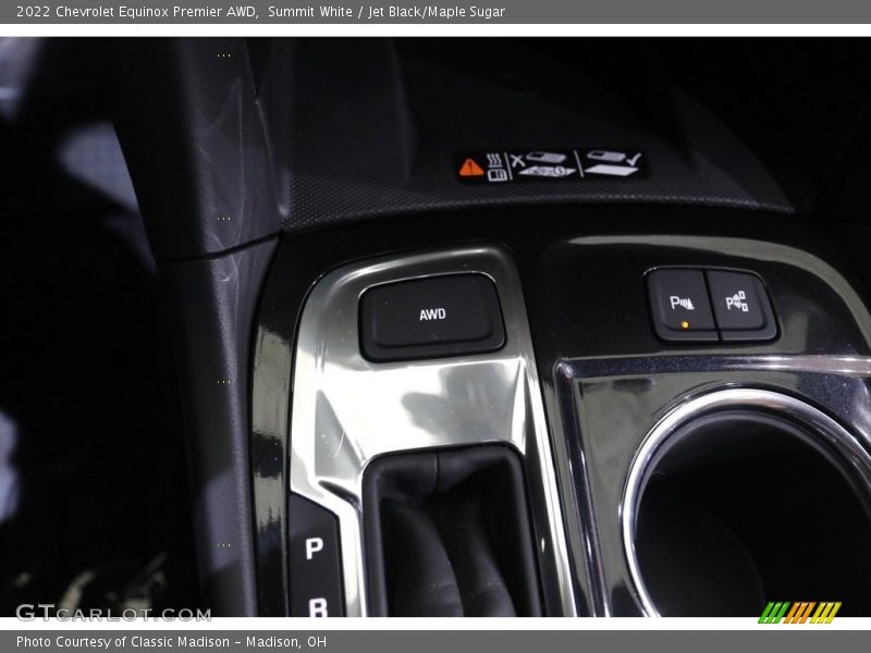 Summit White / Jet Black/Maple Sugar 2022 Chevrolet Equinox Premier AWD