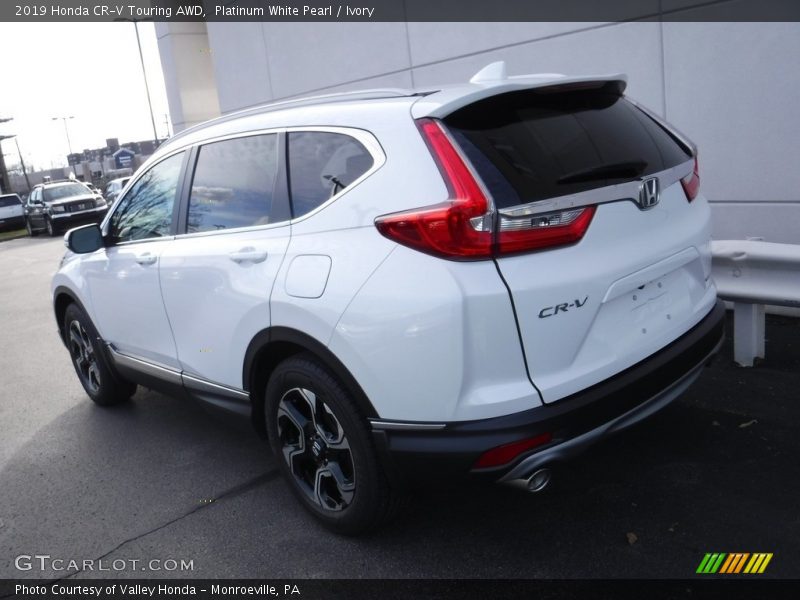 Platinum White Pearl / Ivory 2019 Honda CR-V Touring AWD