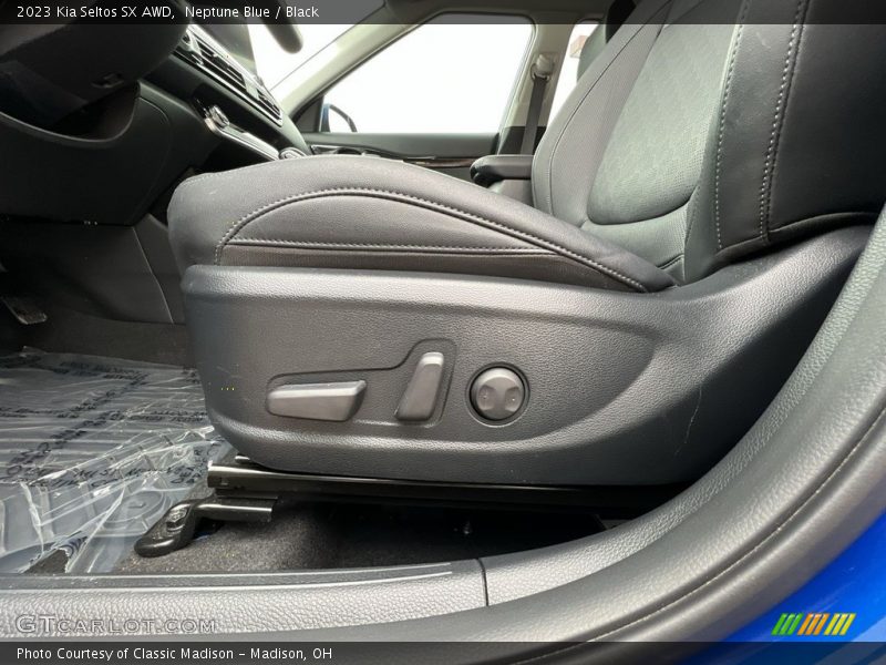Front Seat of 2023 Seltos SX AWD