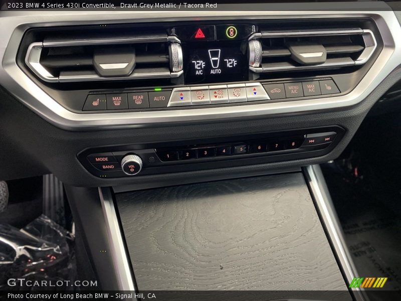 Controls of 2023 4 Series 430i Convertible