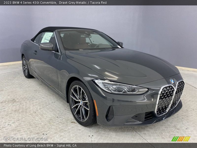 Front 3/4 View of 2023 4 Series 430i Convertible