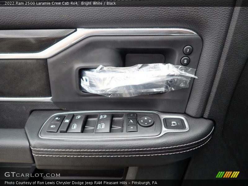 Bright White / Black 2022 Ram 2500 Laramie Crew Cab 4x4