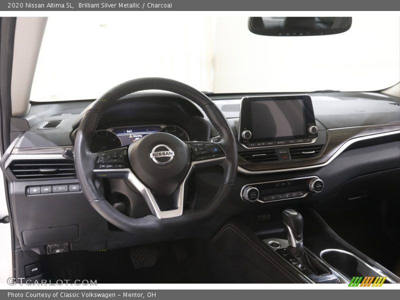 Brilliant Silver Metallic / Charcoal 2020 Nissan Altima SL