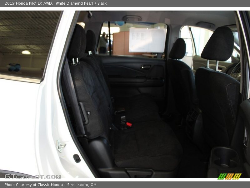 White Diamond Pearl / Black 2019 Honda Pilot LX AWD