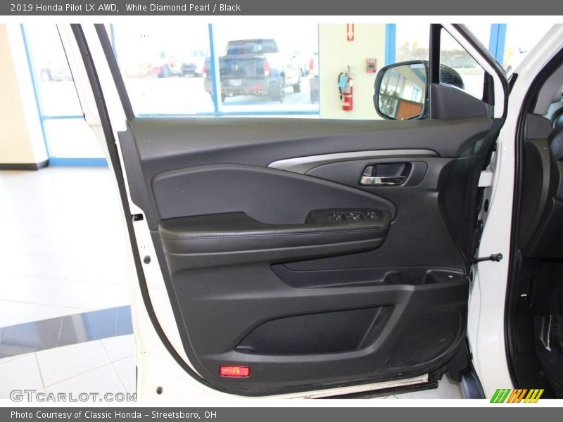 White Diamond Pearl / Black 2019 Honda Pilot LX AWD